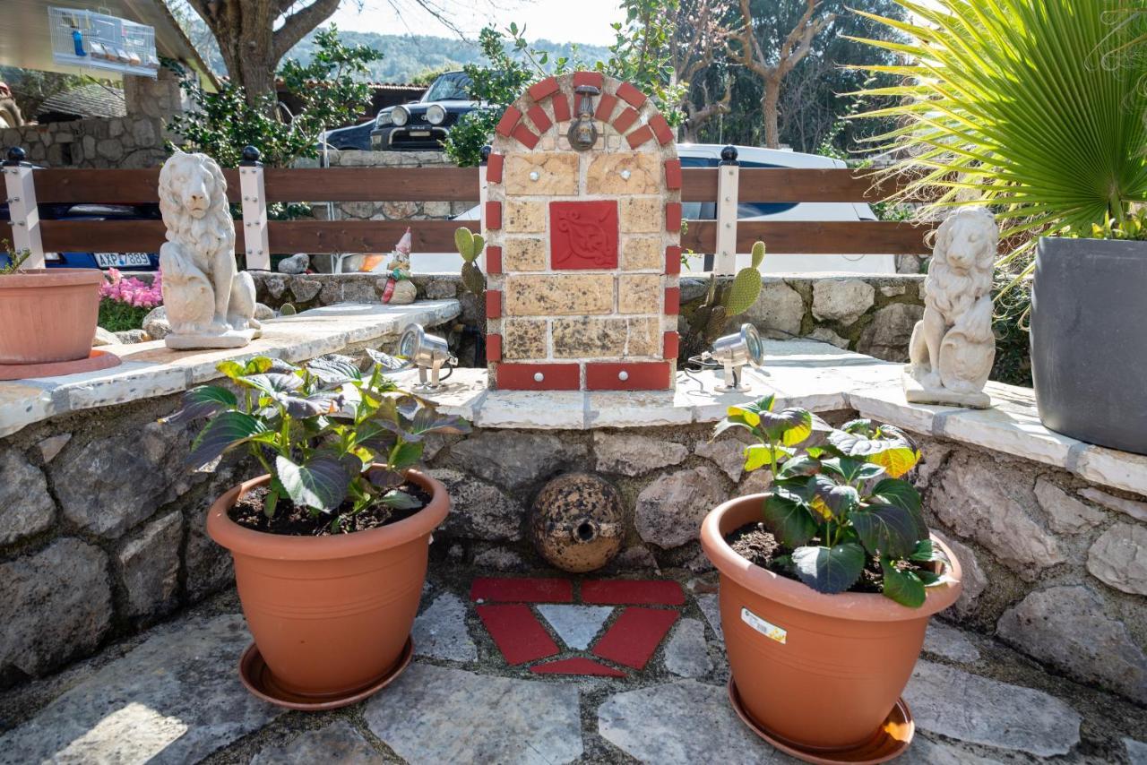 Rock Garden Villa Marantochori Exterior foto