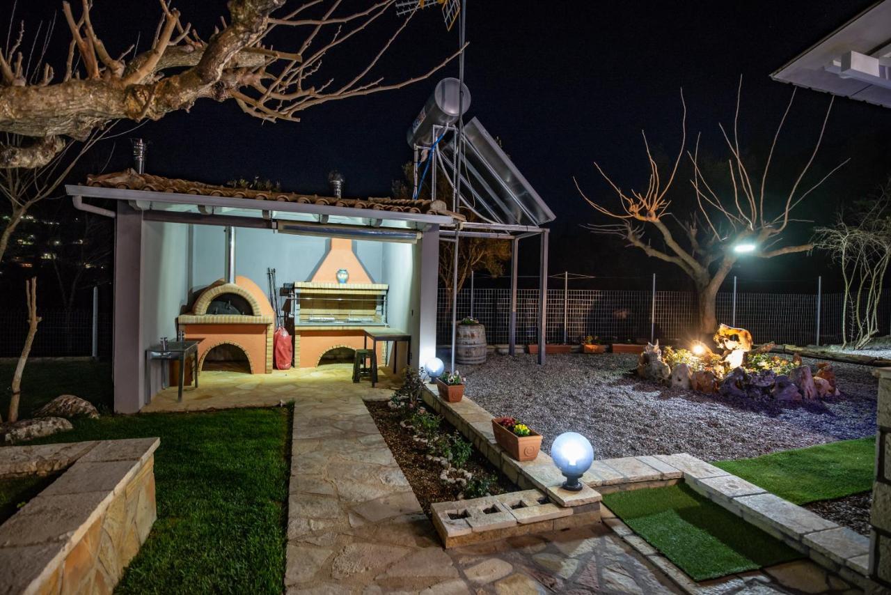 Rock Garden Villa Marantochori Exterior foto