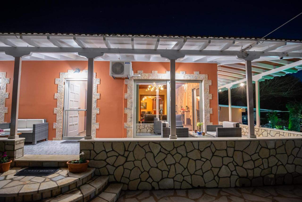 Rock Garden Villa Marantochori Exterior foto