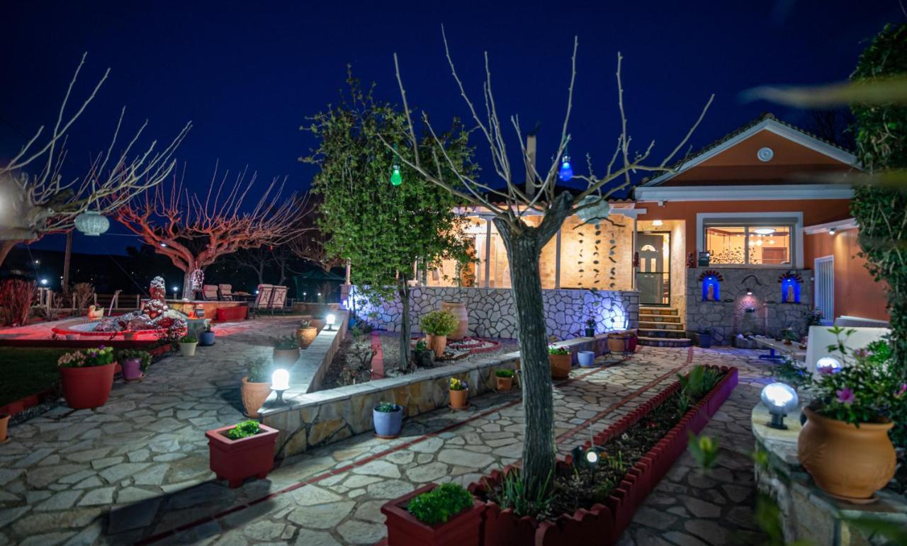 Rock Garden Villa Marantochori Exterior foto